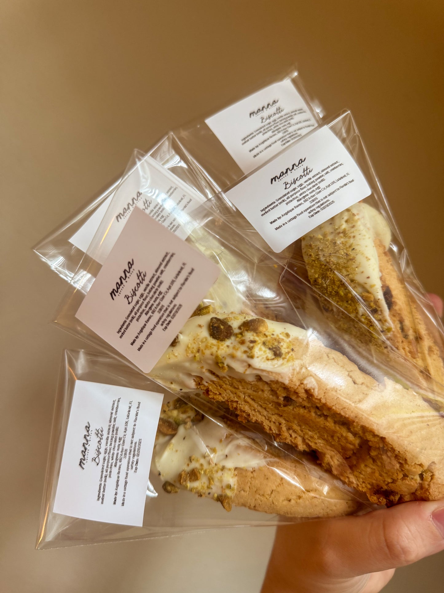 Vanilla Cranberry Biscotti with White Chocolate & Pistachio – Small-Batch, Twice-Baked, Perfectly Crunchy