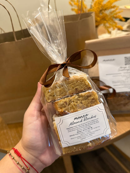 Almond Blondies (Pick Up Only)