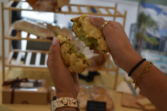 White Chocolate Chip & Pistachio