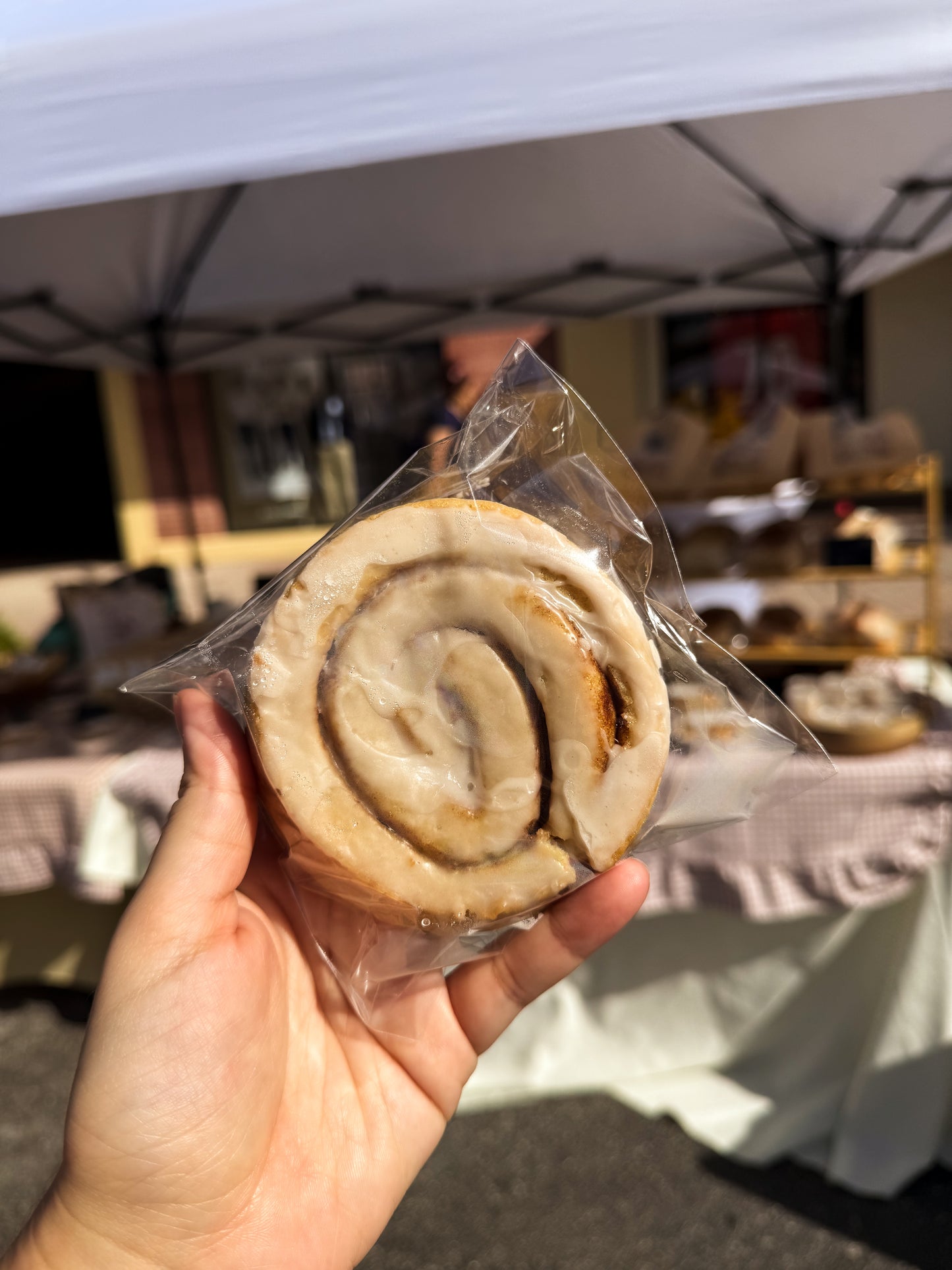 Cinnamon Roll Cookie (6 oz) – Pickup Only